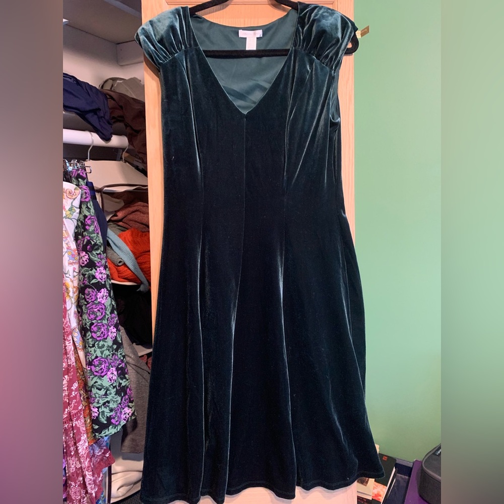 London Times Velvet Maxi Dress in Deep Green